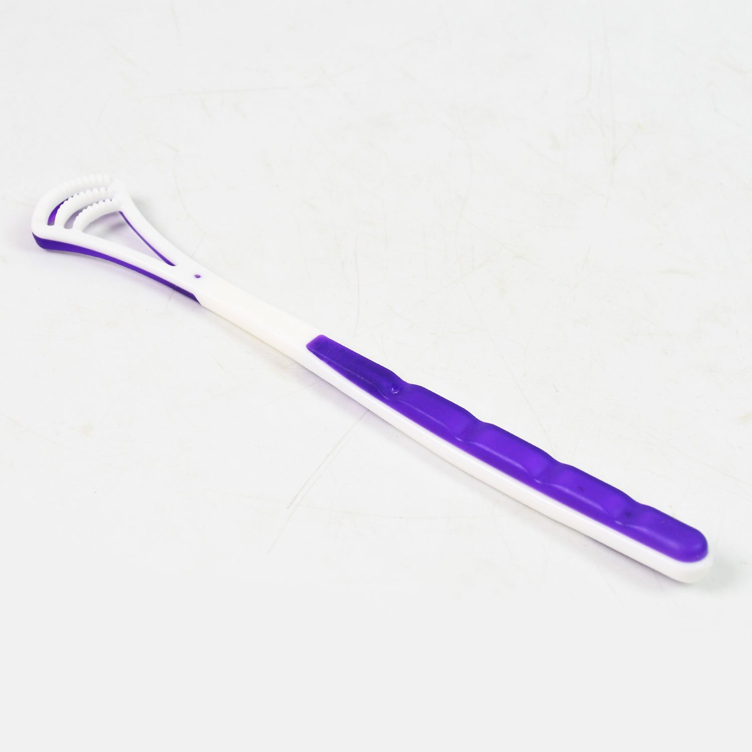Tongue Cleaner and Scraper (1 Pc / Mix Color) Tongue Cleaner and Scraper (1 Pc / Mix Color)